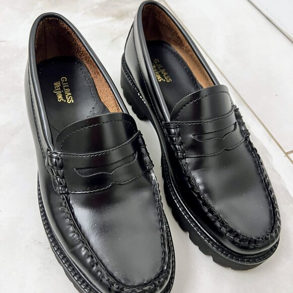 G.H. Bass & Co. Black Leather Loafers - Picture 3 of 6